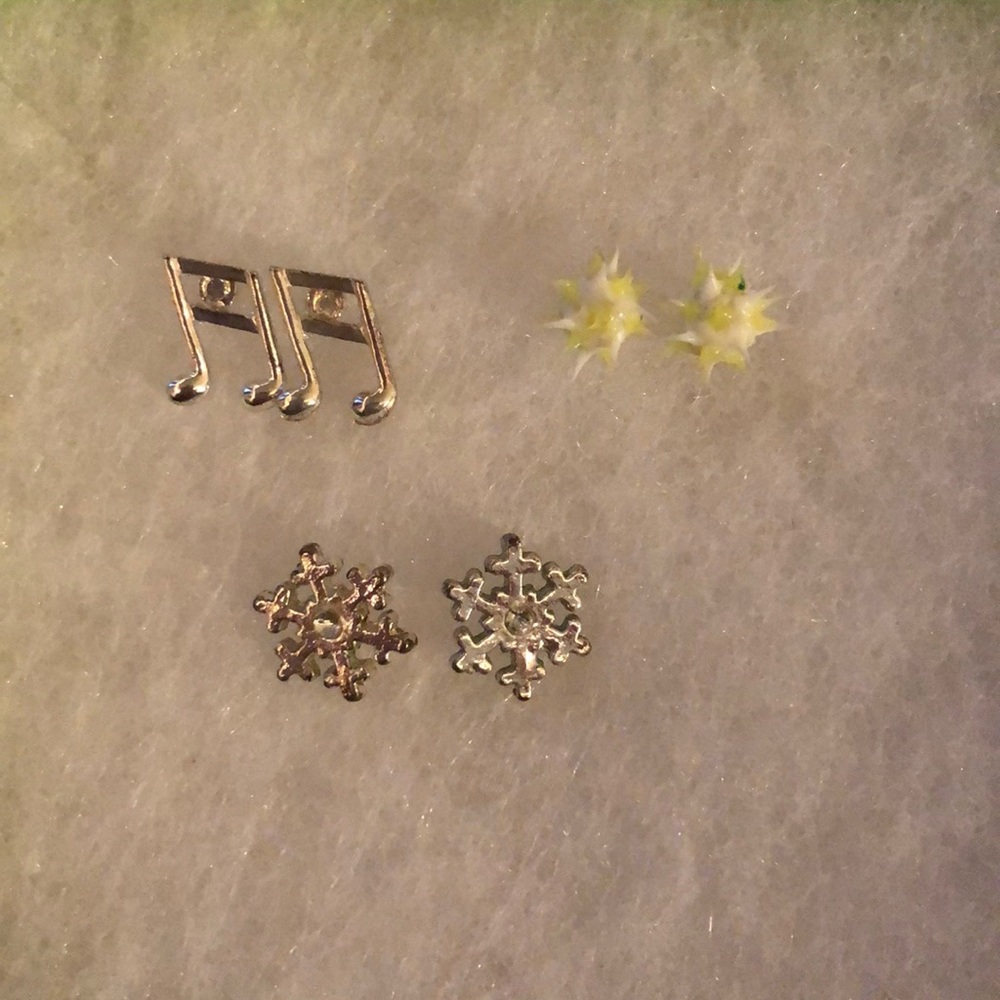 3 earrings